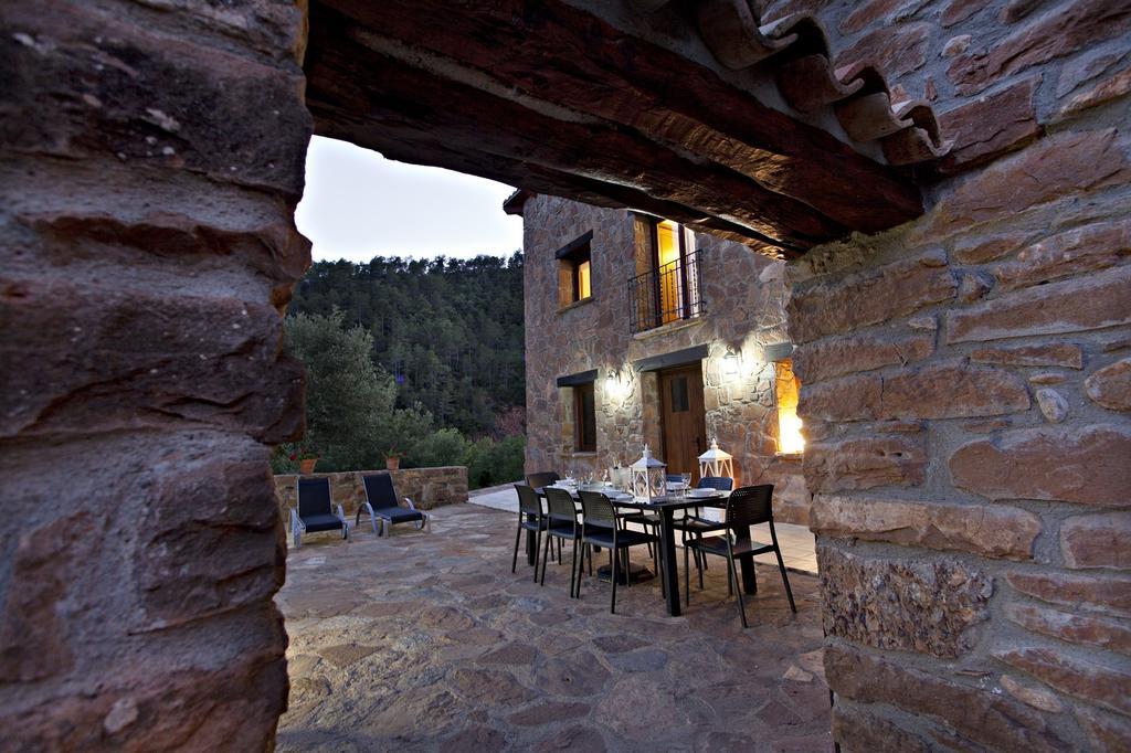 Masia Ca L'Anima Hotel La Baronia de Rialb ภายนอก รูปภาพ